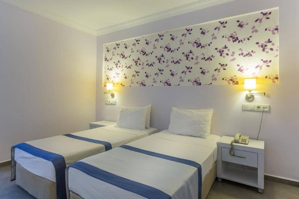Club Muskebi Hotel Bodrum Luaran gambar
