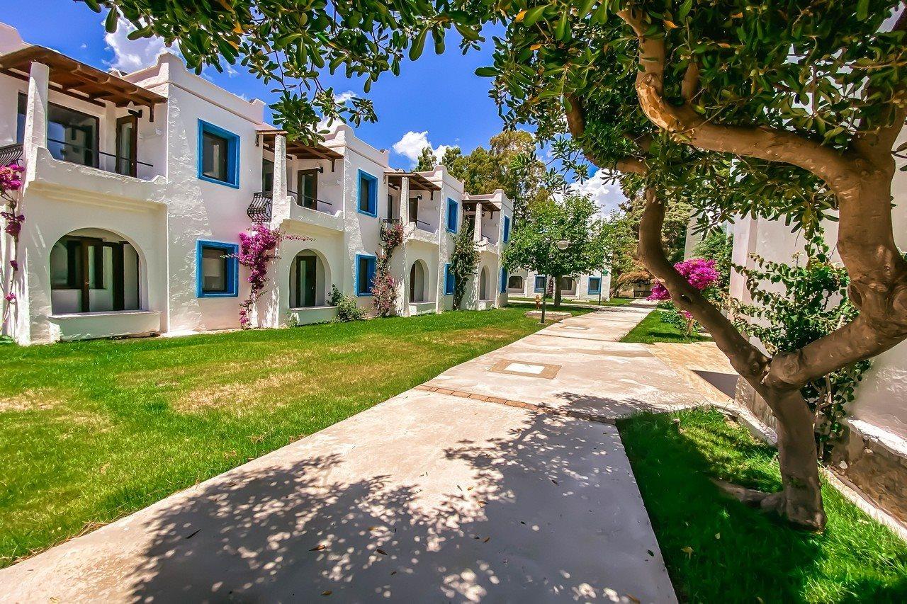 Club Muskebi Hotel Bodrum Luaran gambar