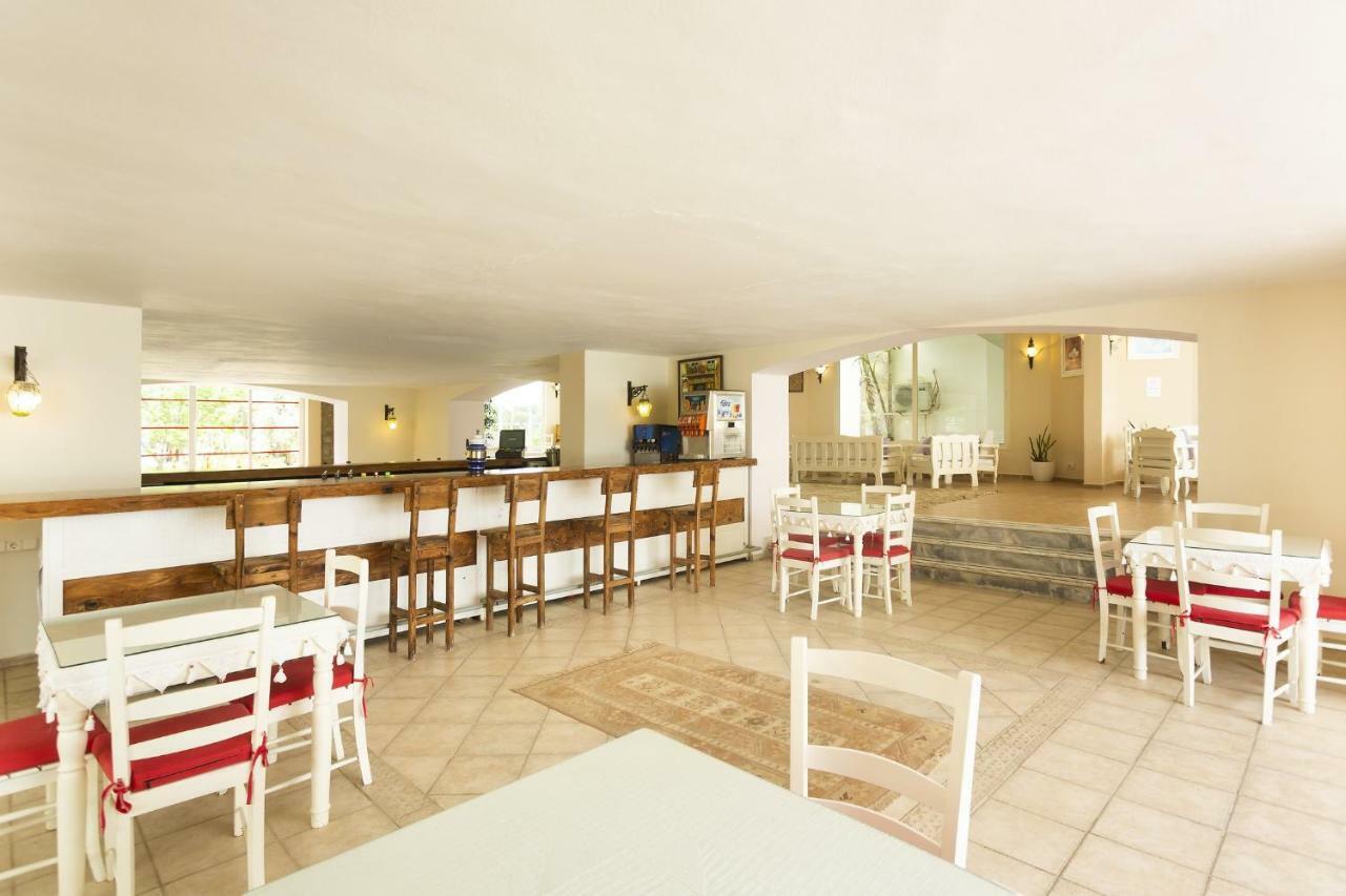 Club Muskebi Hotel Bodrum Luaran gambar